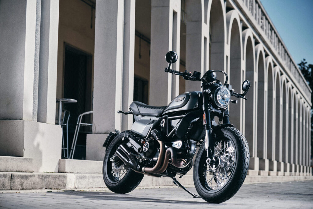 Copyrights® Marco Campelli e Ducati Motor Holding S.p.A.